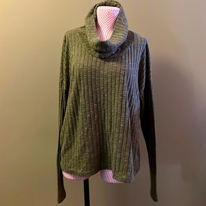 BP Olive Green Cowl Neck Turtleneck - L